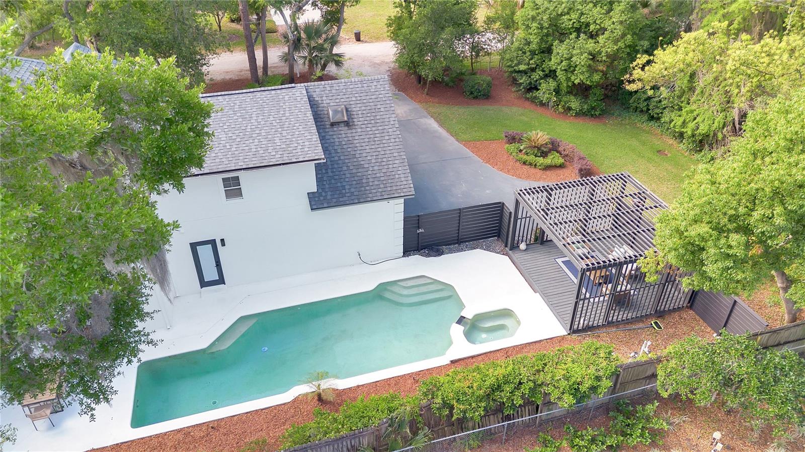 WINDERMERE TOWN - Residential