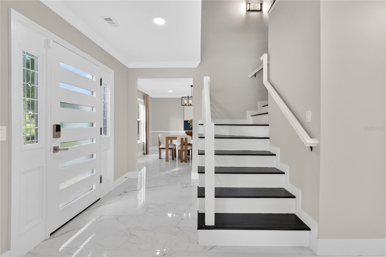 Casas a venda 2 - Jen Dantas 109 E 12TH AVENUE