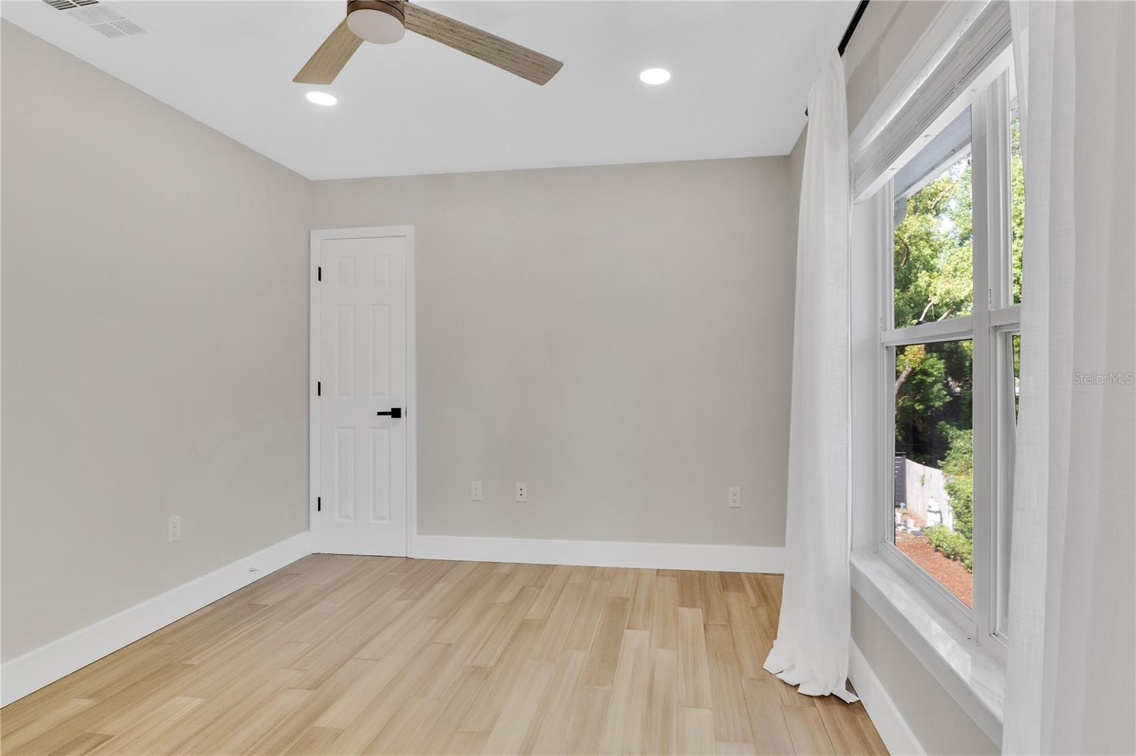 WINDERMERE TOWN - Residential