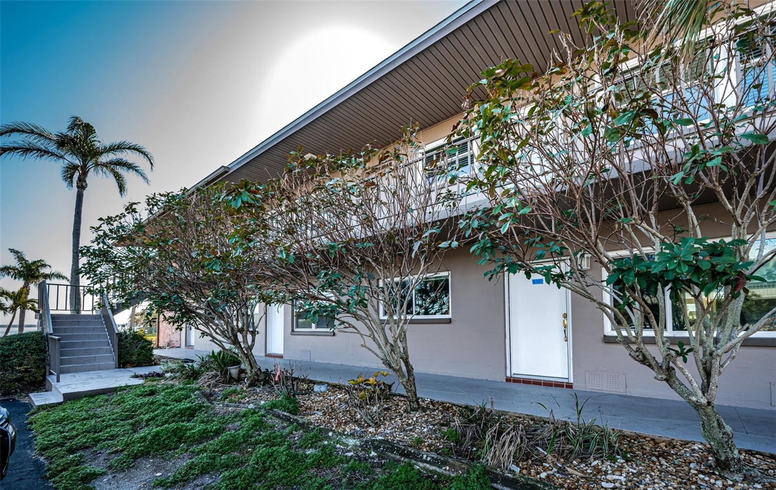 ROYAL STEWART ARMS - Residential