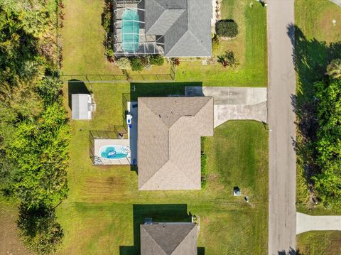 A home in PORT CHARLOTTE