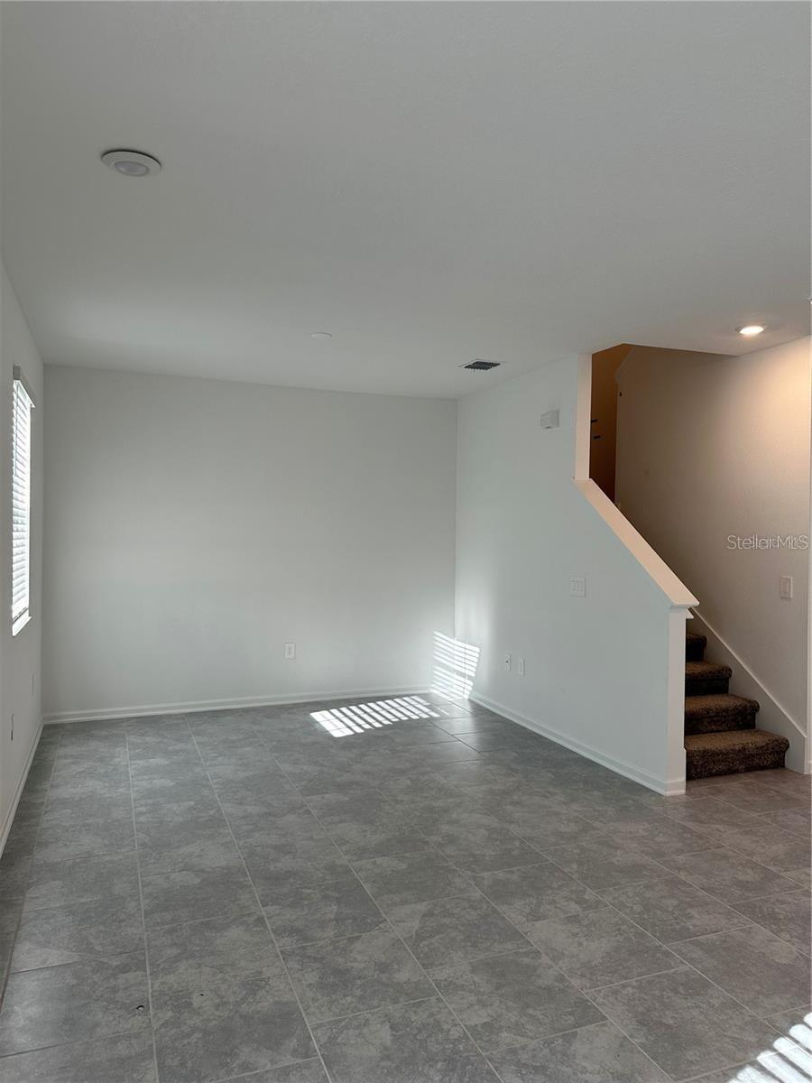 STOREY GROVE PHASE 4 - Residential Lease