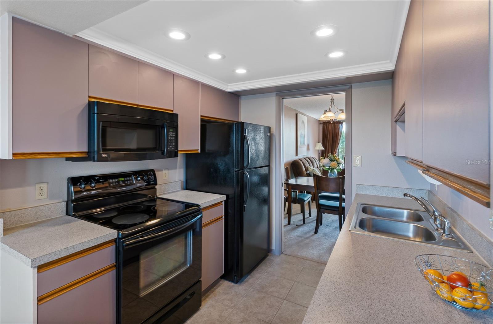 PASADENA COVE - Residential