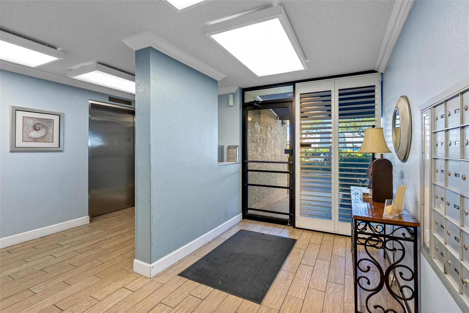 PASADENA COVE - Residential