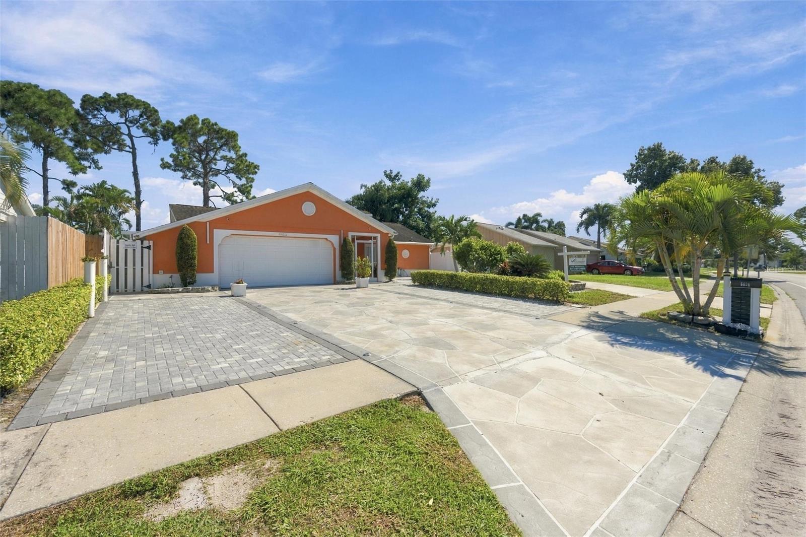 6625 MAUNA LOA BOULEVARD, SARASOTA, FL, 34241 3 6625 MAUNA LOA BOULEVARD