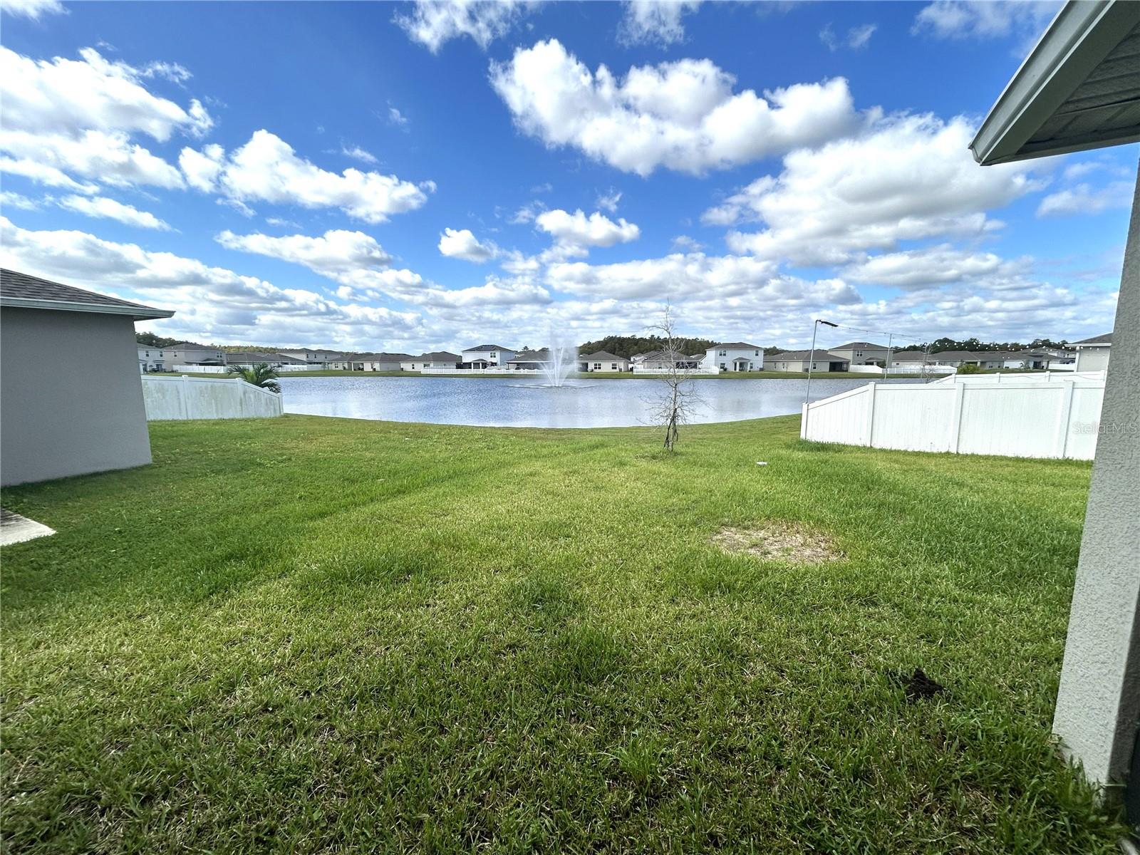 SOUTHERN PINES PH 4 - Residential Lease