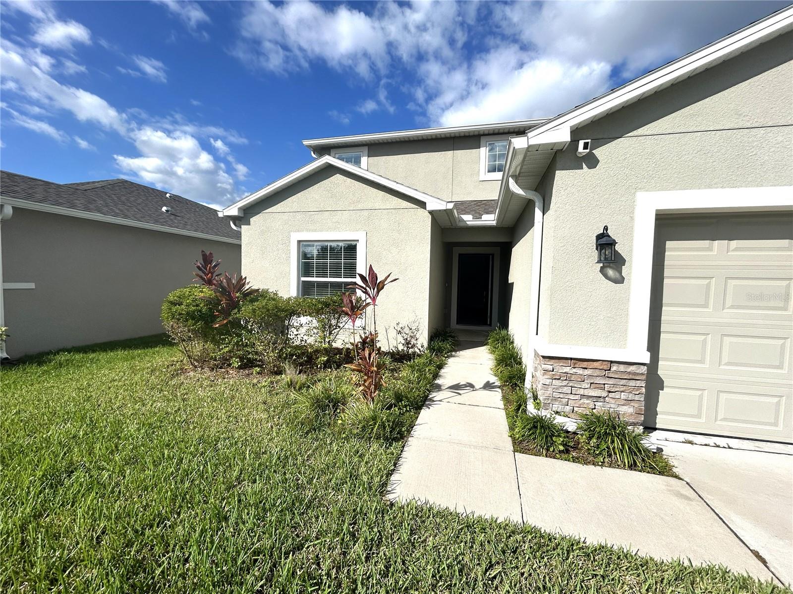 SOUTHERN PINES PH 4 - Residential Lease