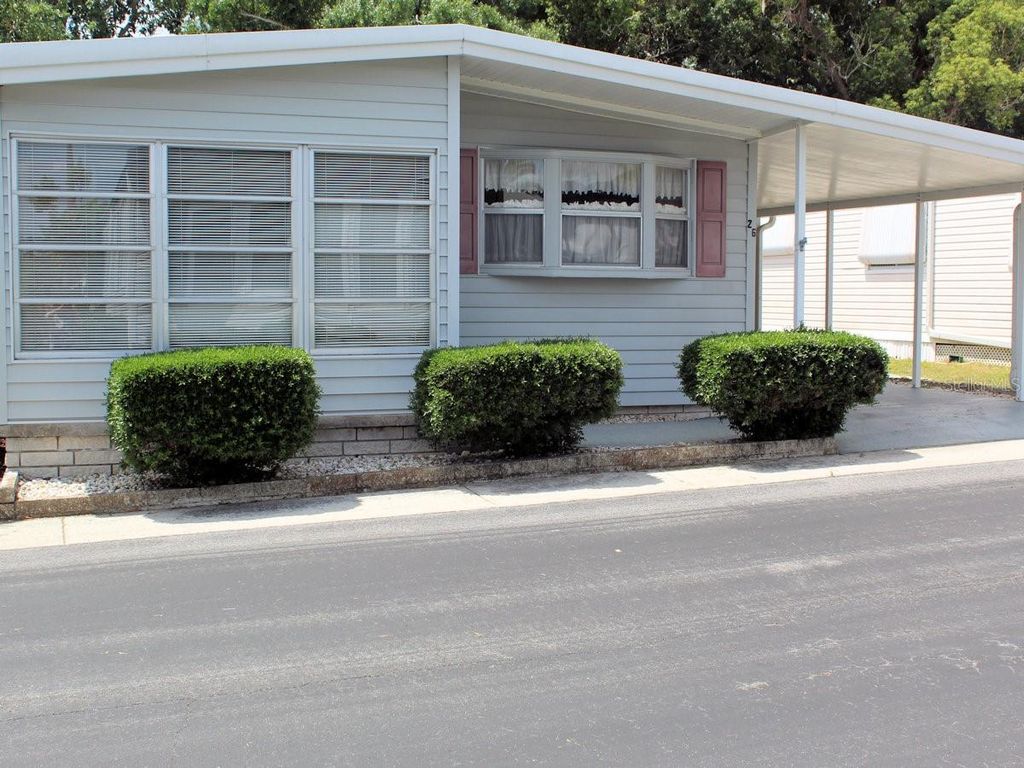 Photo of 26 Royal Palm Circle, Largo, FL 33778 (MLS # TB8507654)