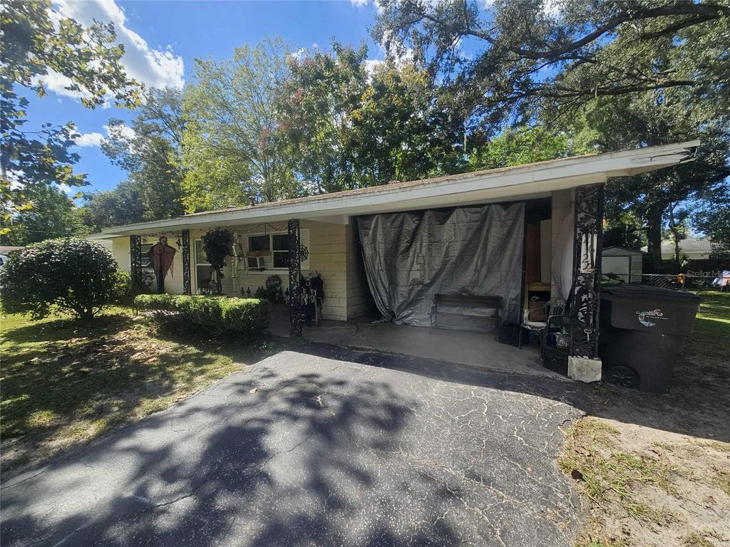 Photo of 2622 NE 1st Avenue, Ocala, FL 34470 (MLS # OM712068)
