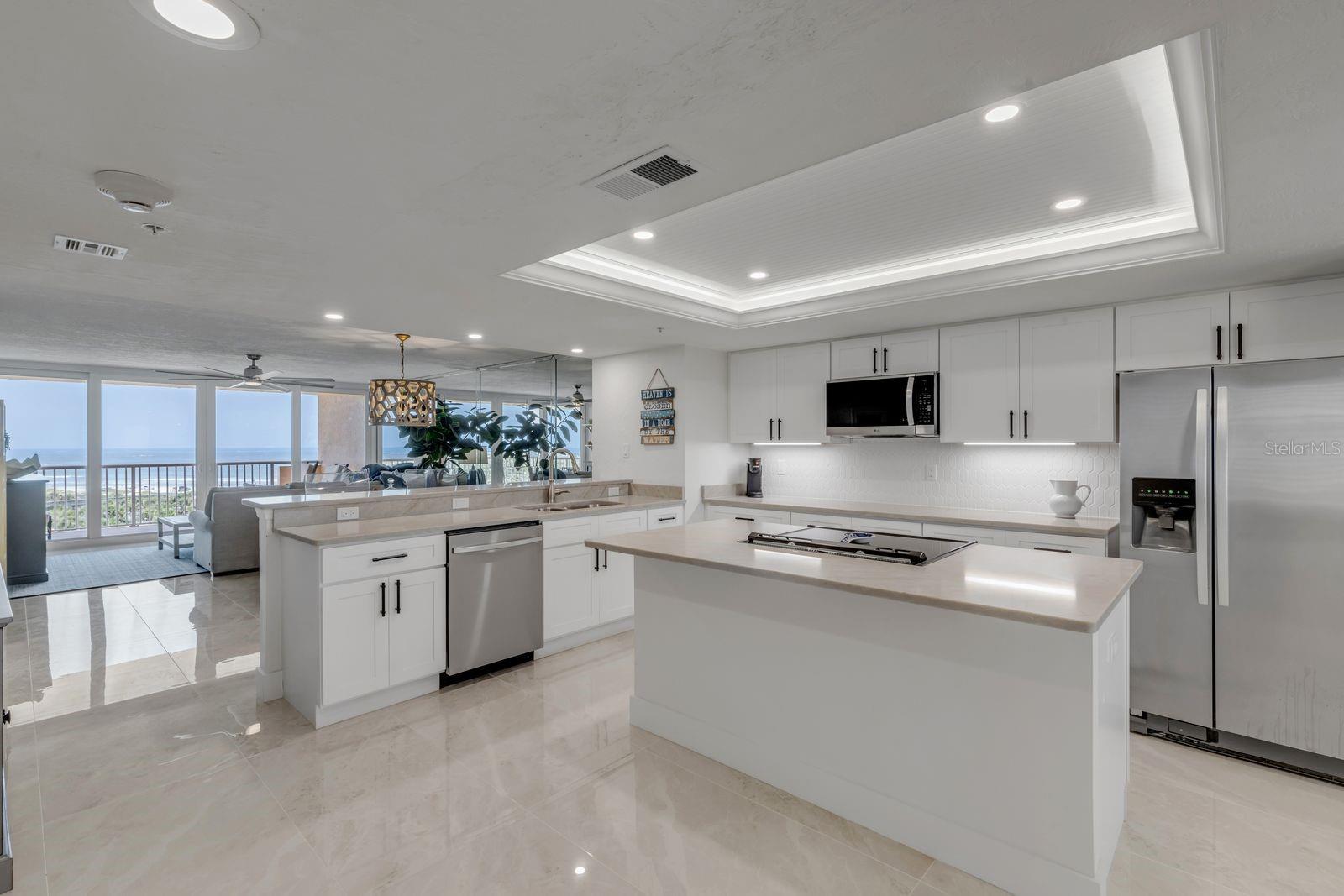 257 MINORCA BEACH WAY 506