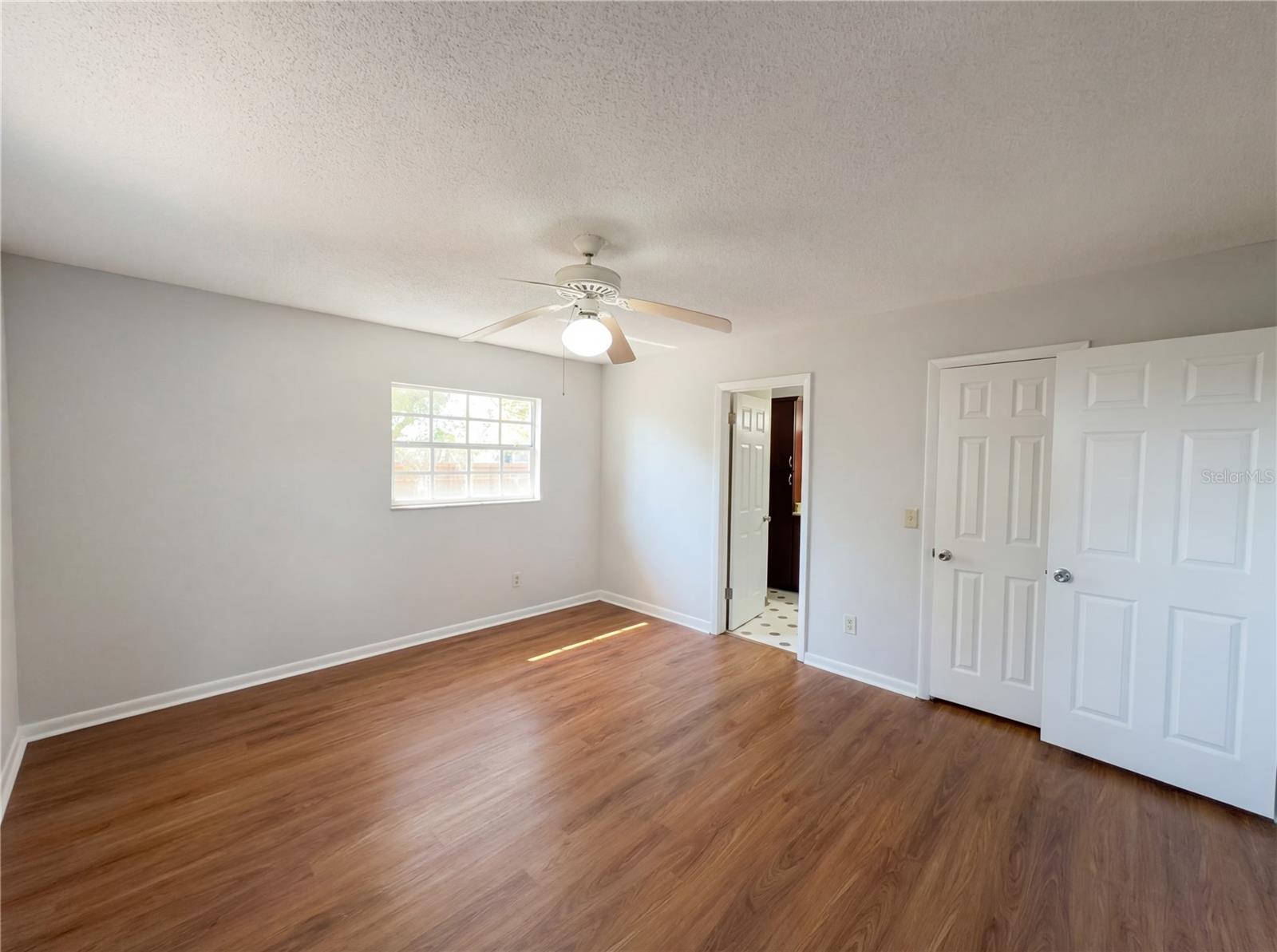 CRYSTAL LAKE ESTATES - Residential