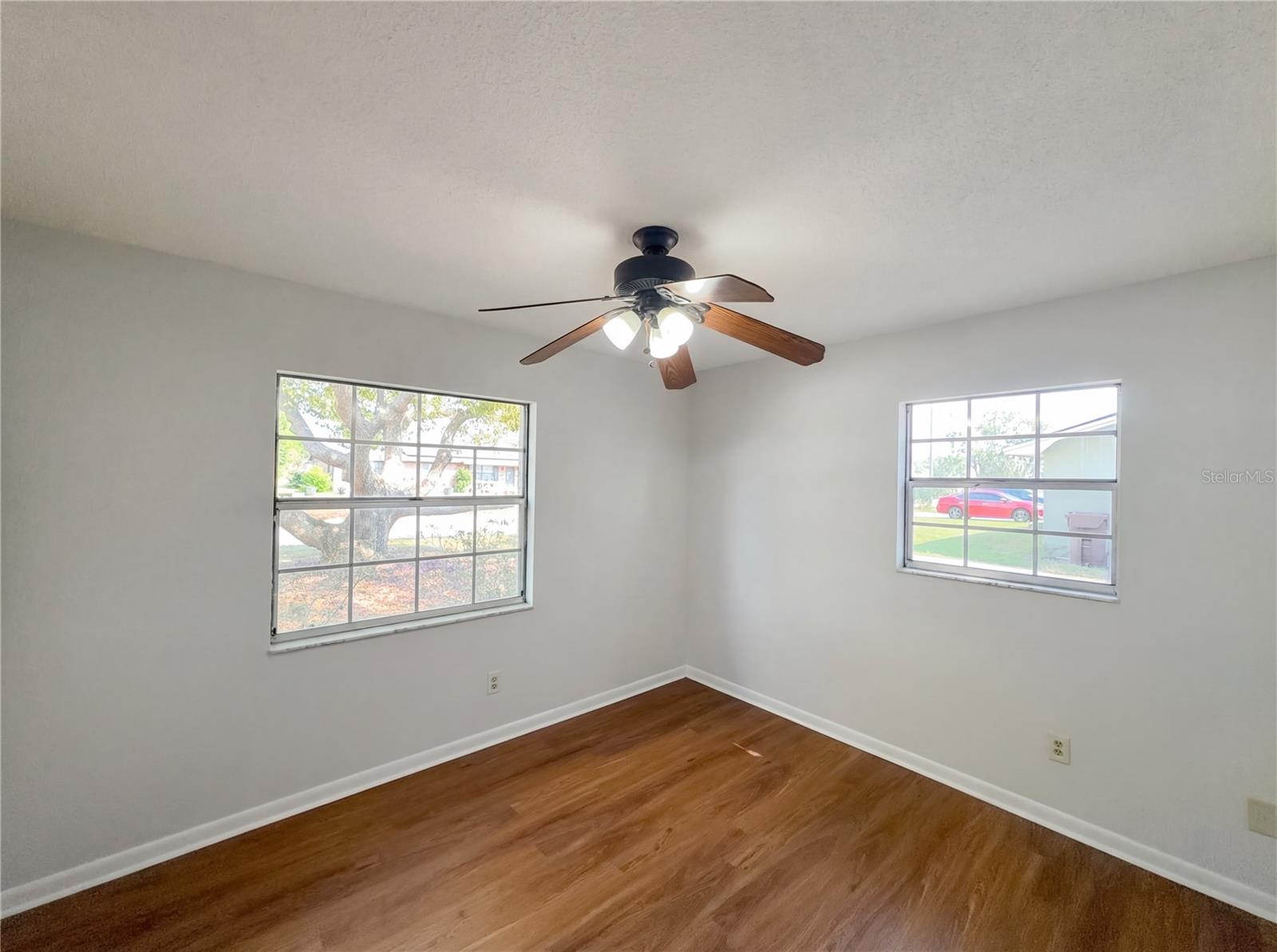 CRYSTAL LAKE ESTATES - Residential