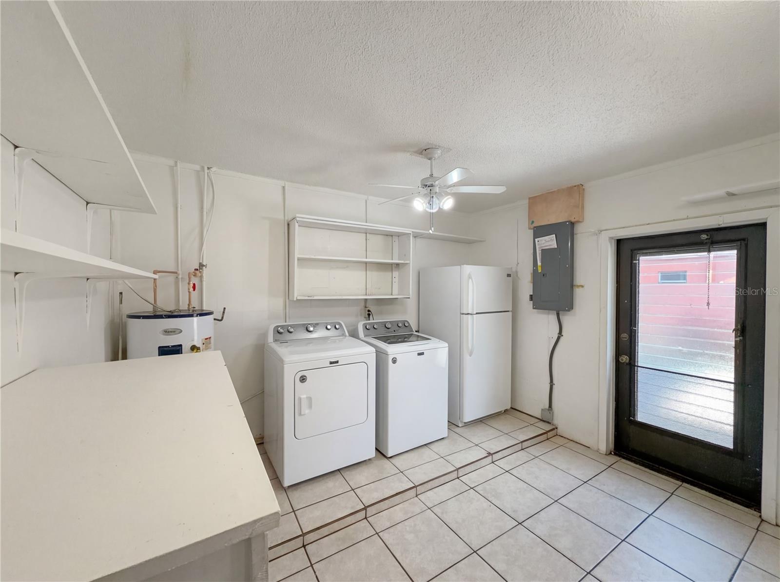 CRYSTAL LAKE ESTATES - Residential