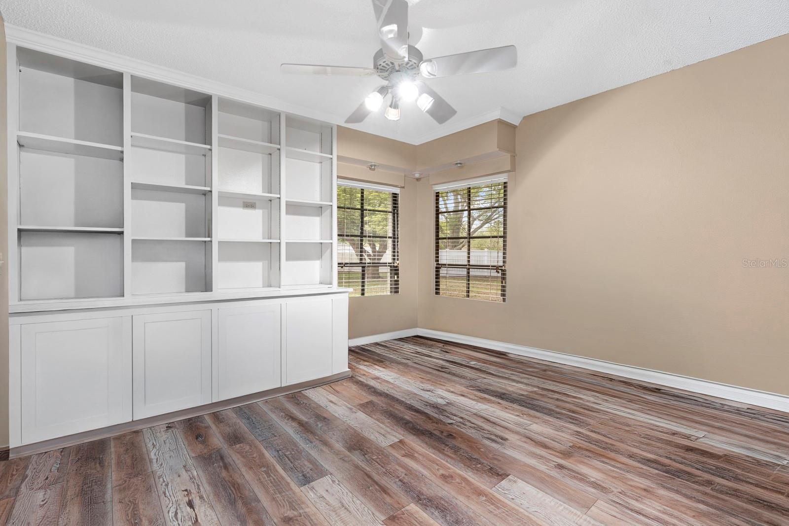 SUMMIT RIDGE - Residential