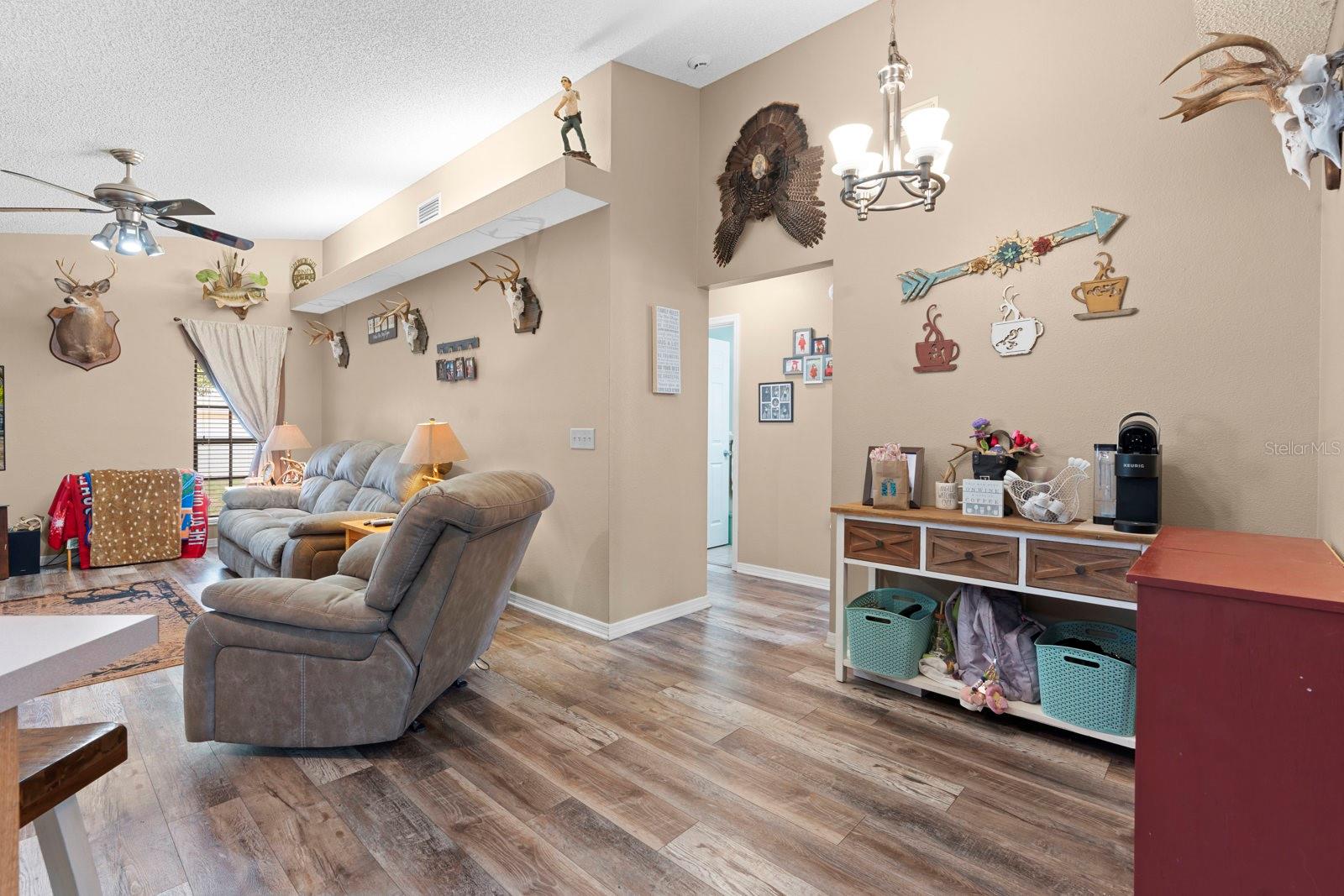 SUMMIT RIDGE - Residential