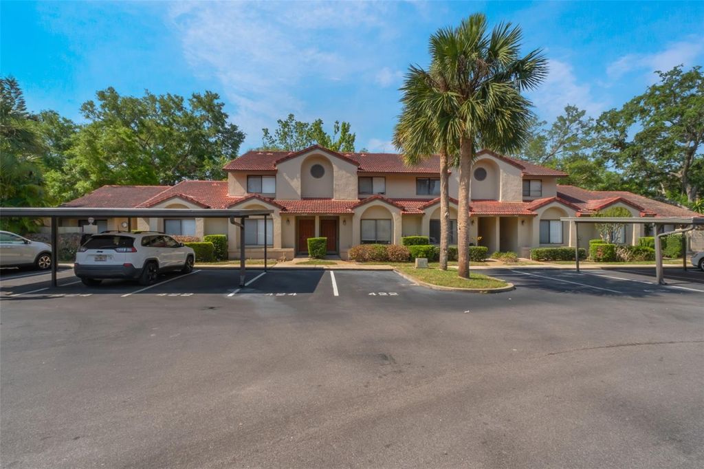 Photo of 424 Club Drive, Winter Springs, FL 32708 (MLS # O6339349)