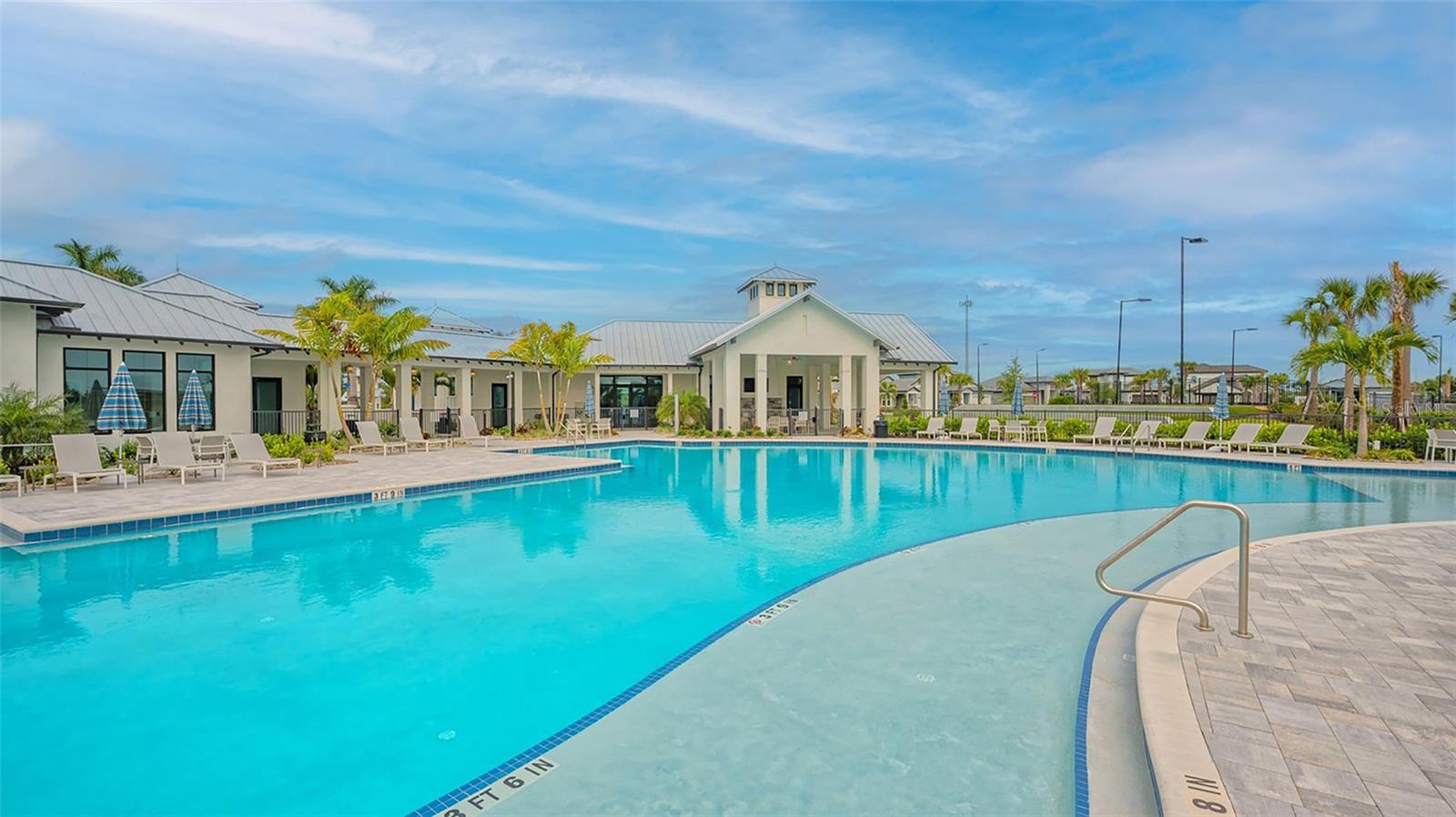SWEETWATER AT LAKEWOOD RANCH PH I & II - Residential