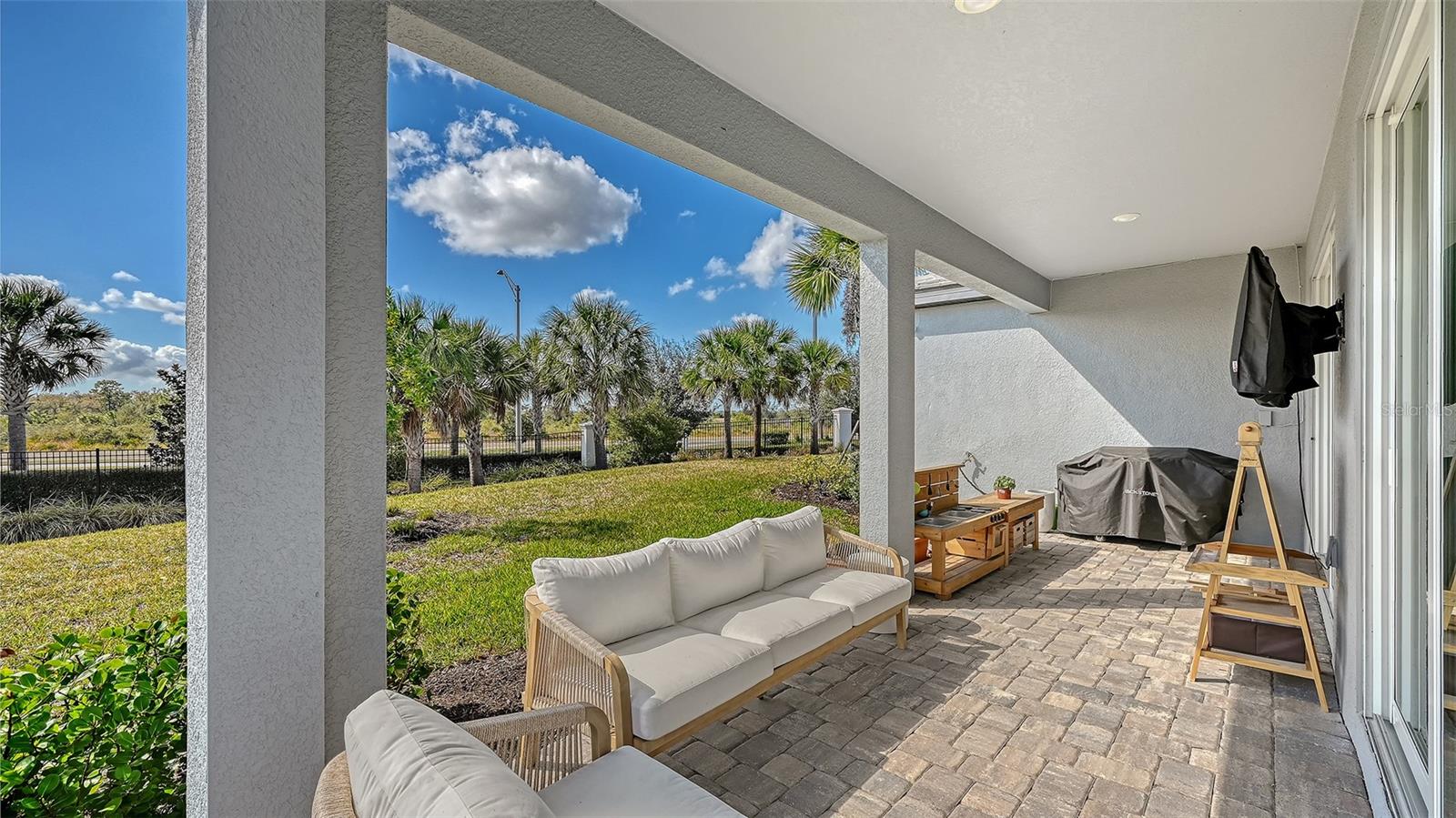 SWEETWATER AT LAKEWOOD RANCH PH I & II - Residential