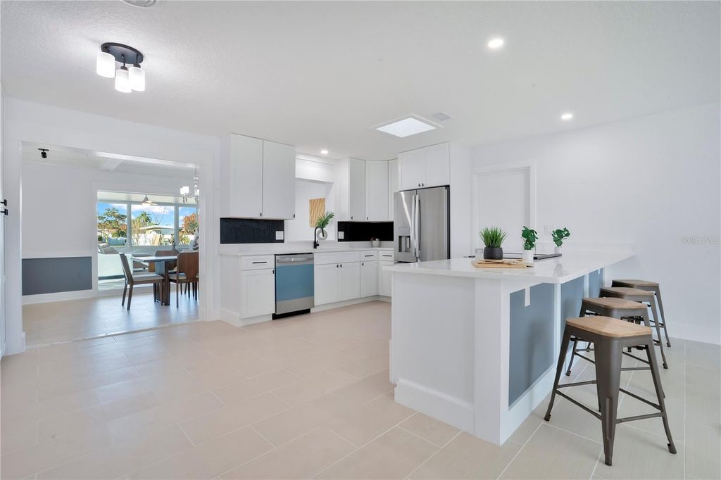 Photo of 2801 Gulfstream Road, Orlando, FL 32805 (MLS # O6383677)