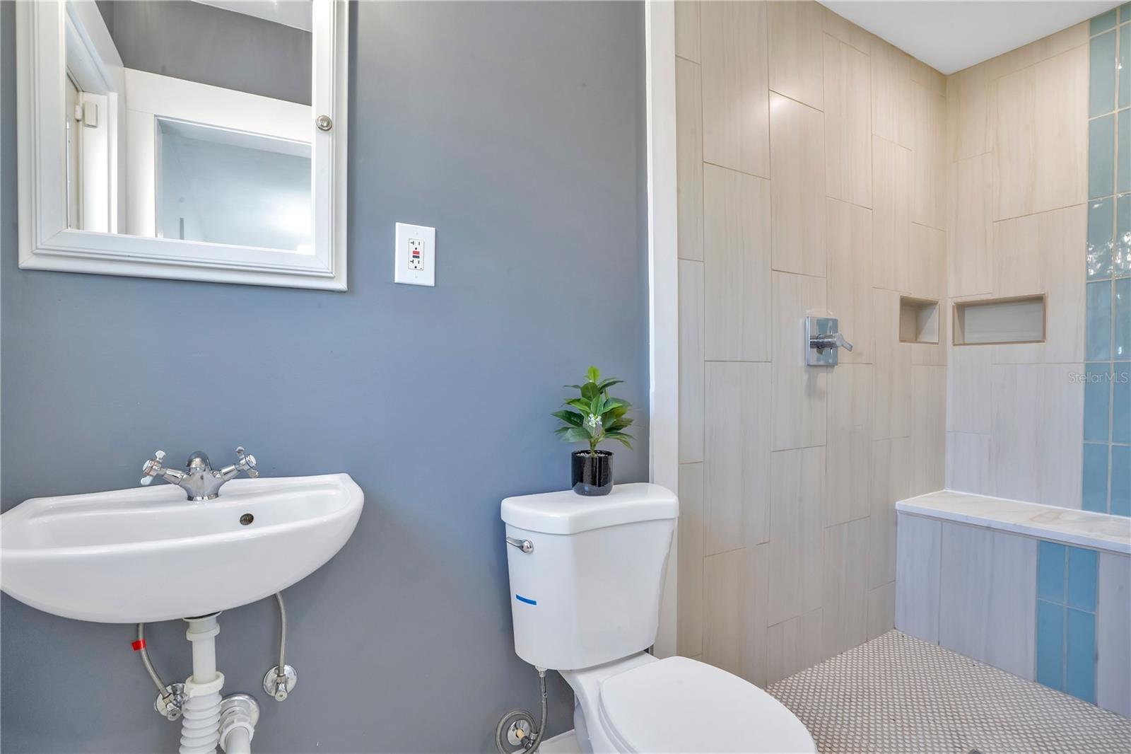 ISLE CATALINA - Residential