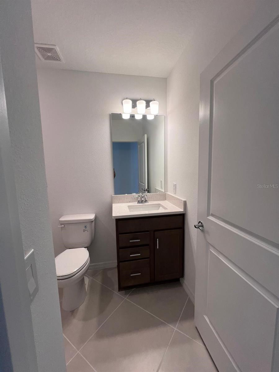 SILVERLAKE PH 1 - Residential Lease