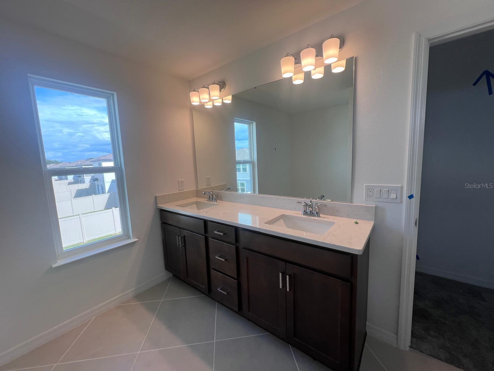 SILVERLAKE PH 1 - Residential Lease