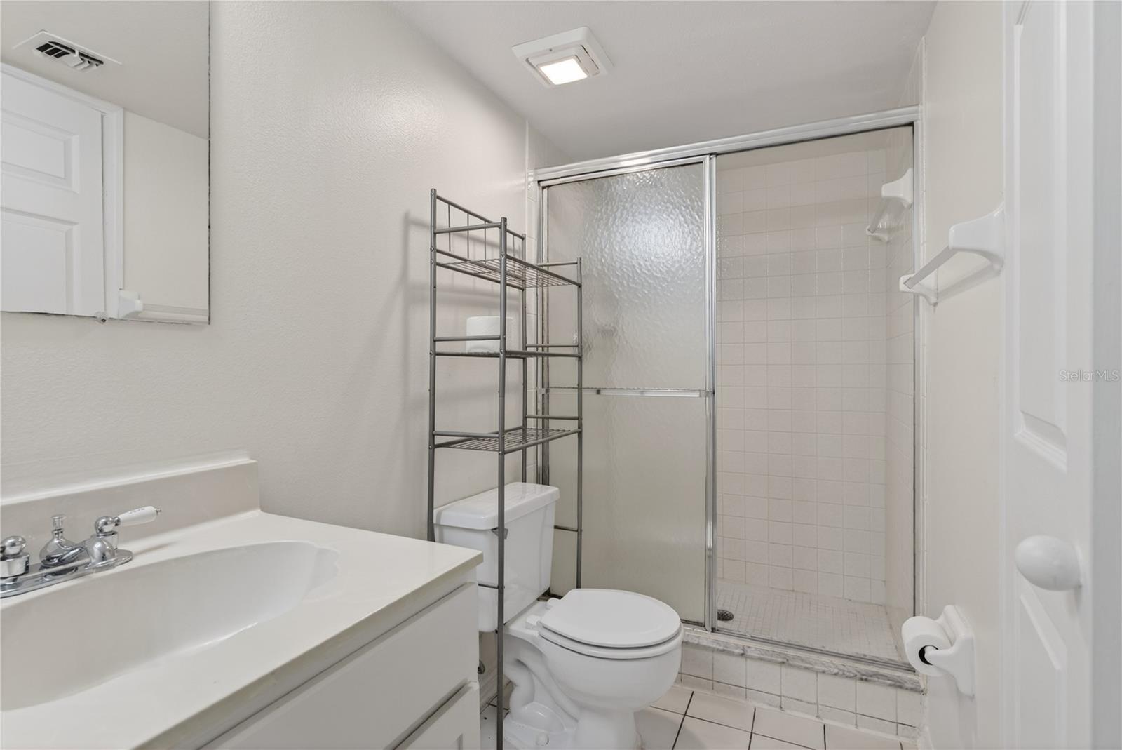 COUNTRY CLUB VLG/SILVER SPGS - Residential
