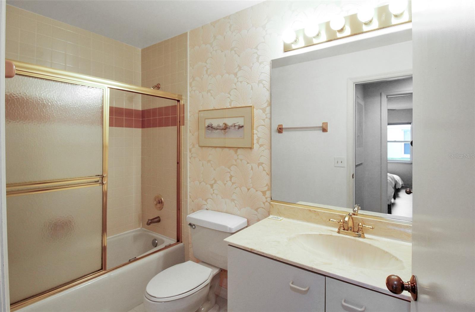 GULF & BAY CLUB BAYSIDE - Residential Lease