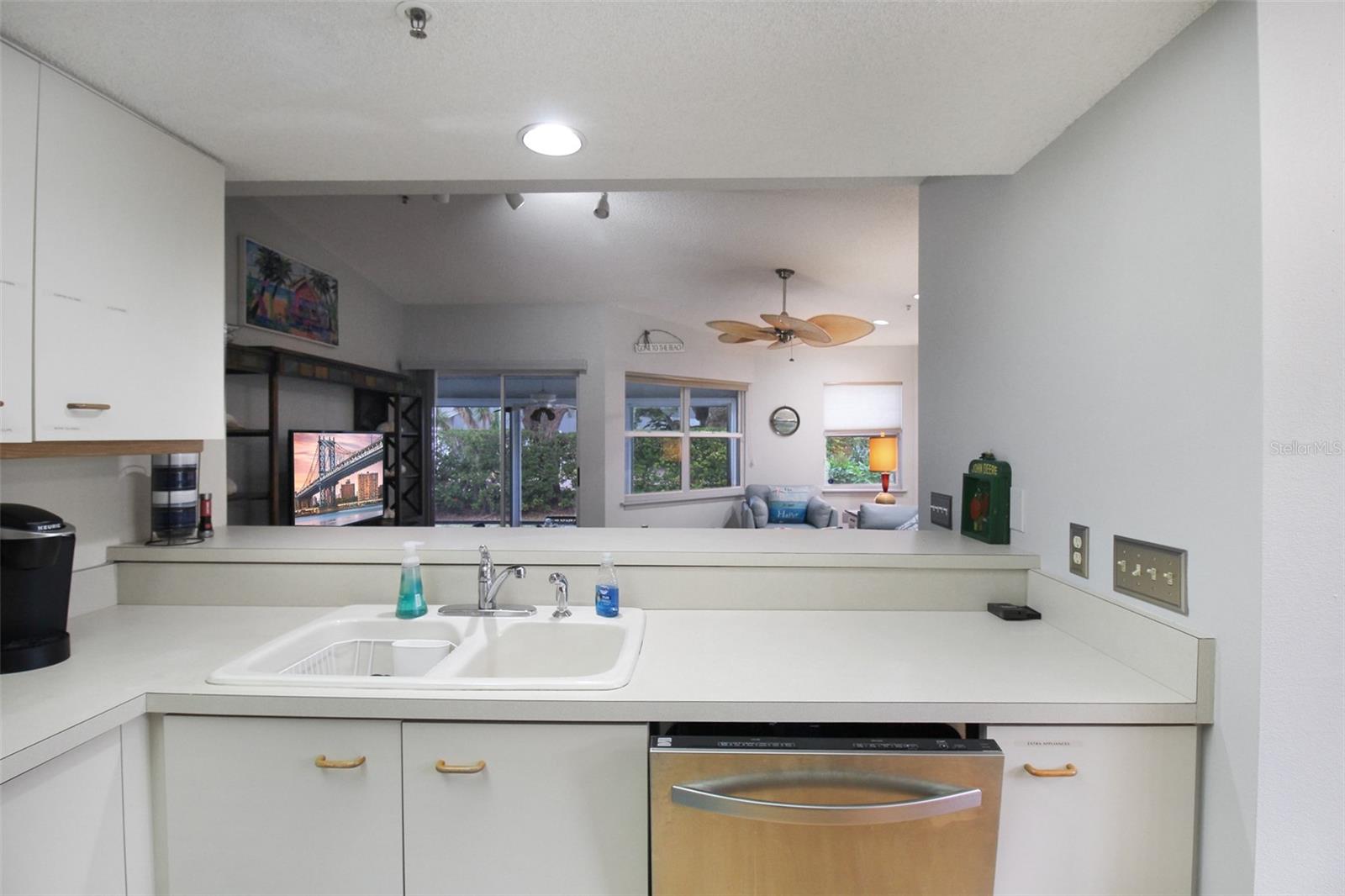 GULF & BAY CLUB BAYSIDE - Residential Lease