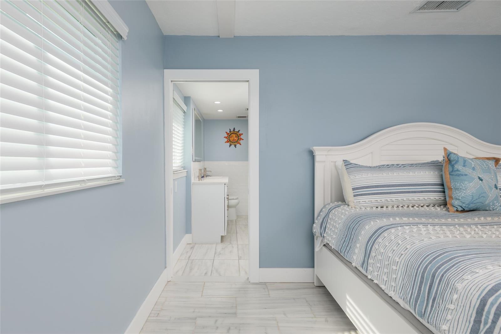 CAPRI ISLE SUB - Residential