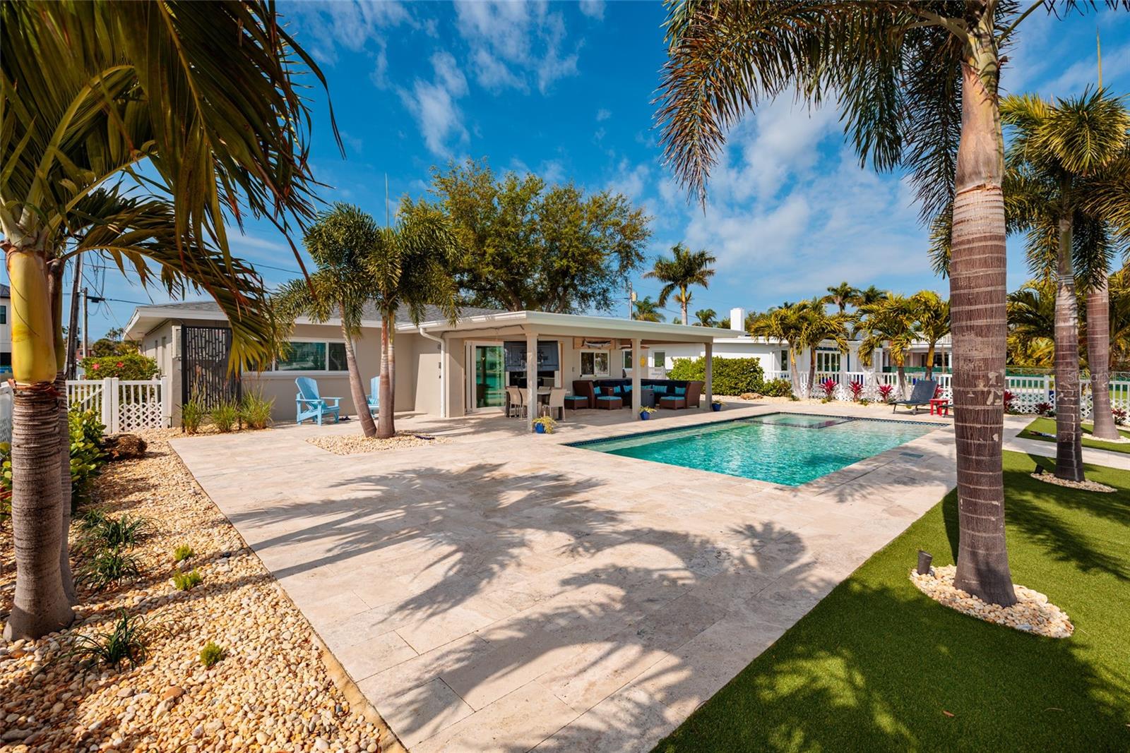 CAPRI ISLE SUB - Residential