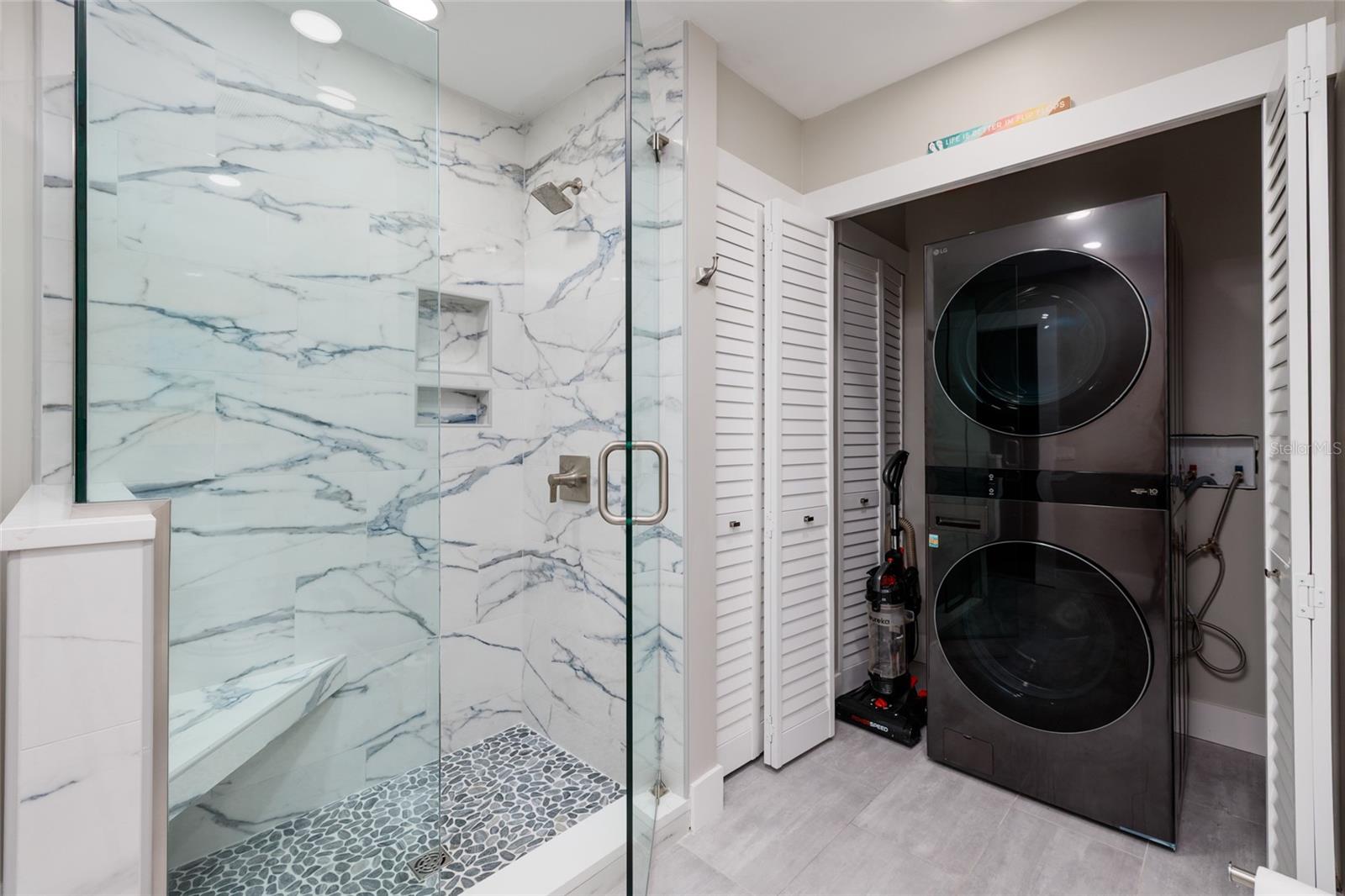 CAPRI ISLE SUB - Residential