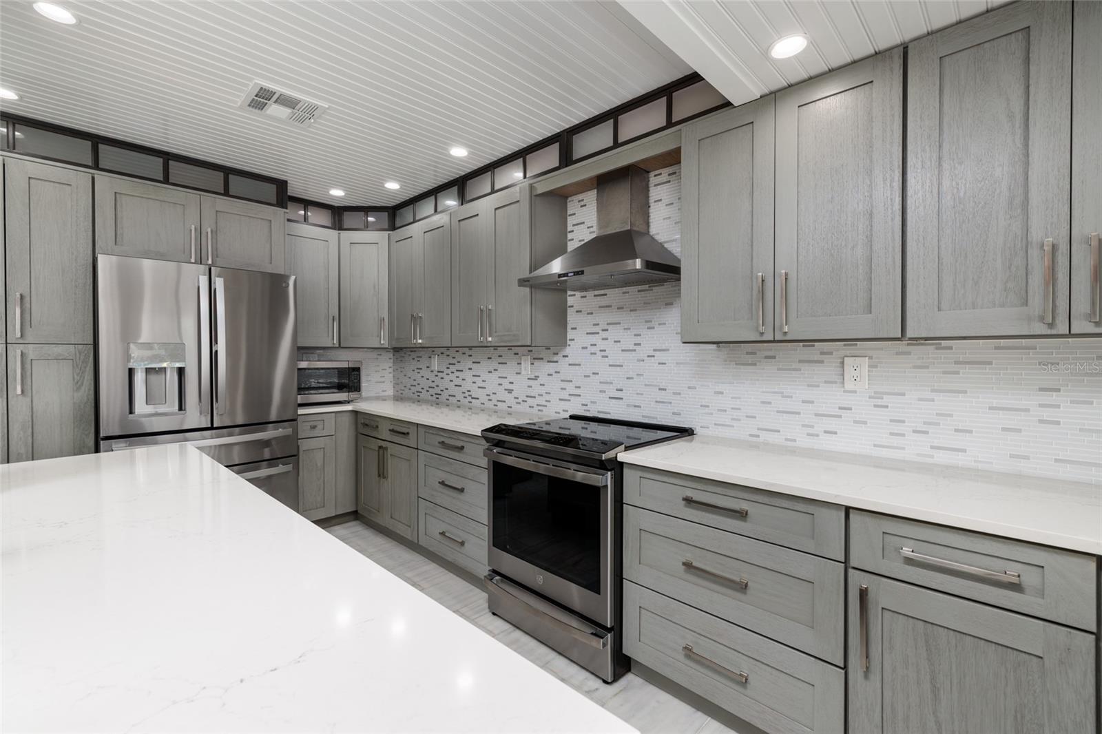 CAPRI ISLE SUB - Residential