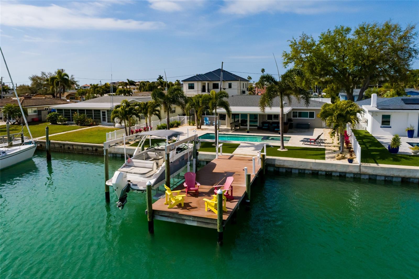 CAPRI ISLE SUB - Residential