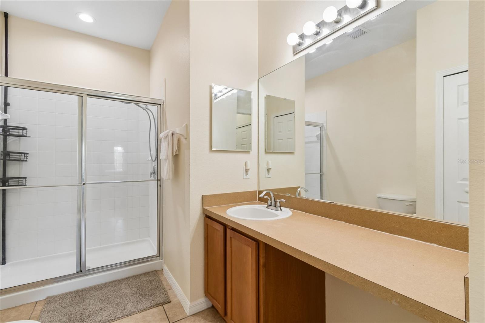 ASHTON OAKS SUB - Residential