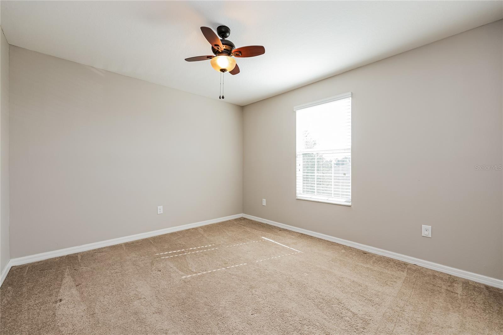 DOVER RIDGE - Residential Lease