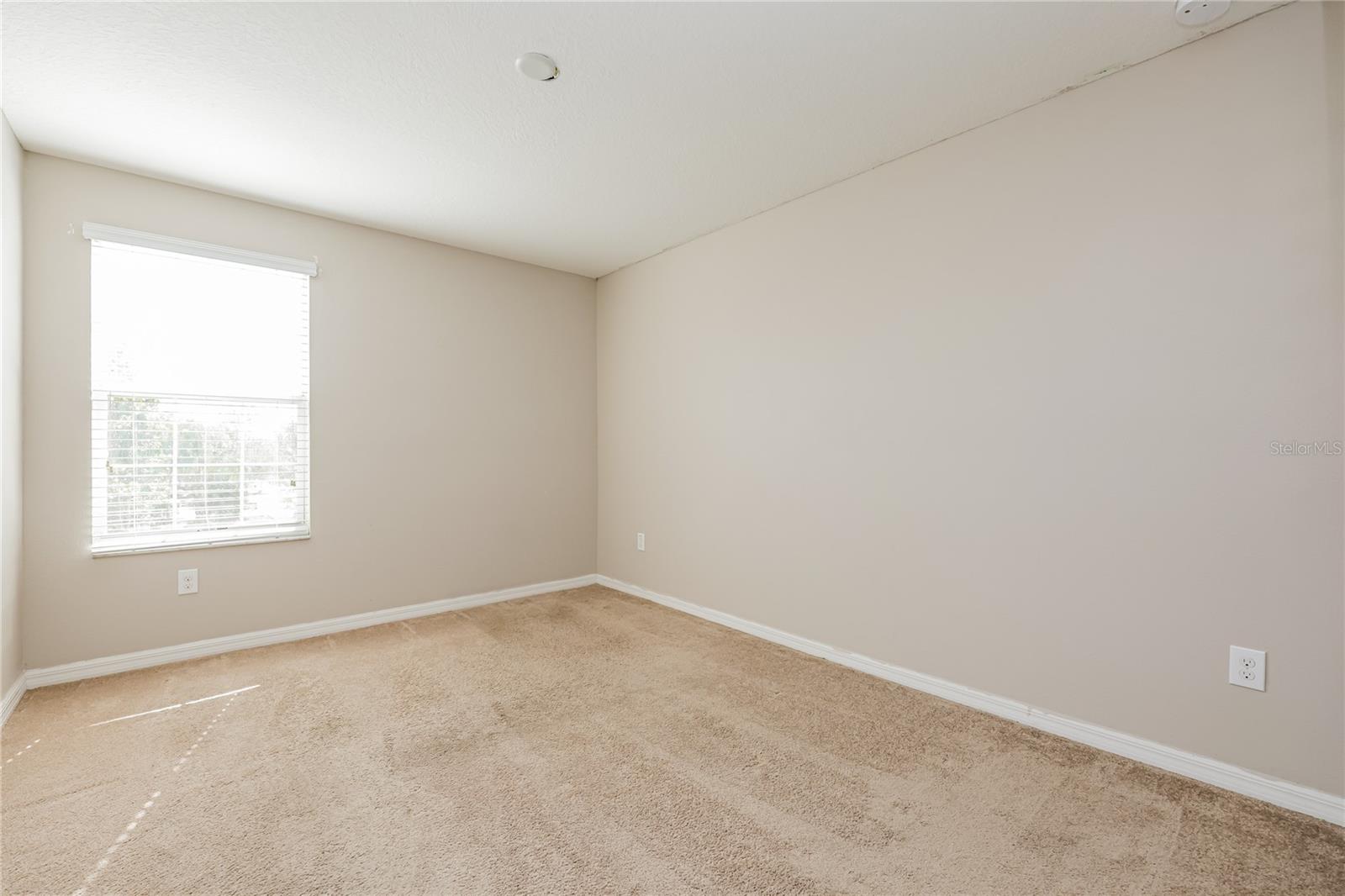 DOVER RIDGE - Residential Lease