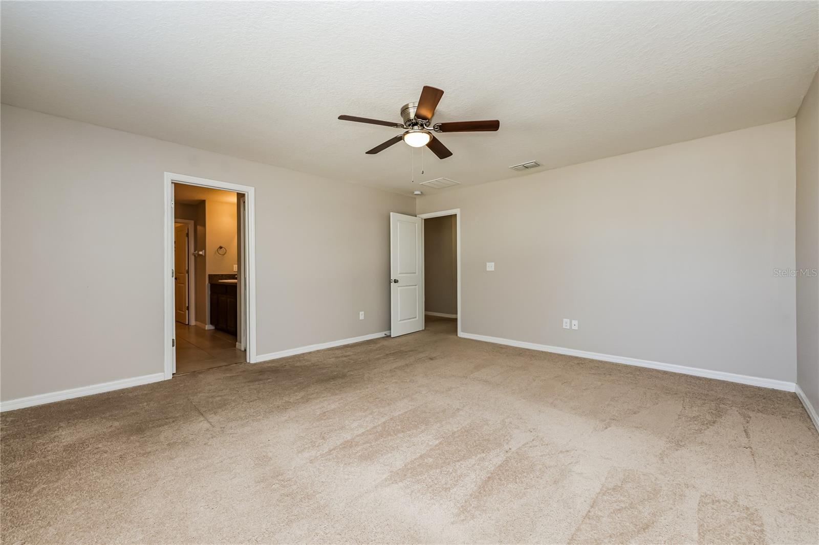 DOVER RIDGE - Residential Lease