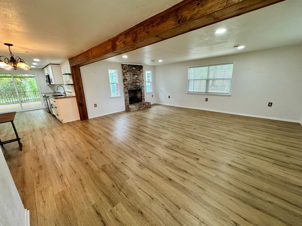 8575 NE 305TH AVENUE