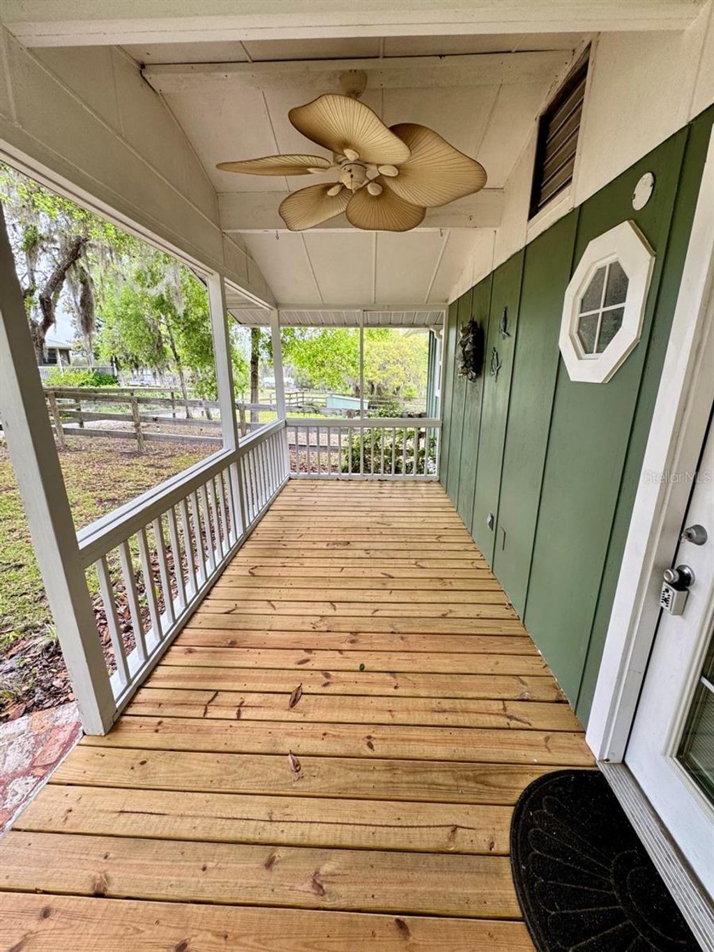 Photo of 8575 NE 305th Avenue, Salt Springs, FL 32134 (MLS # OM722399)