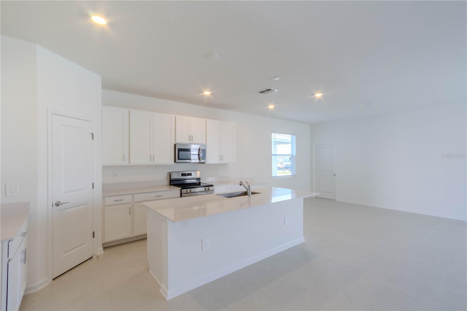 6230 SHAVASANA ROAD