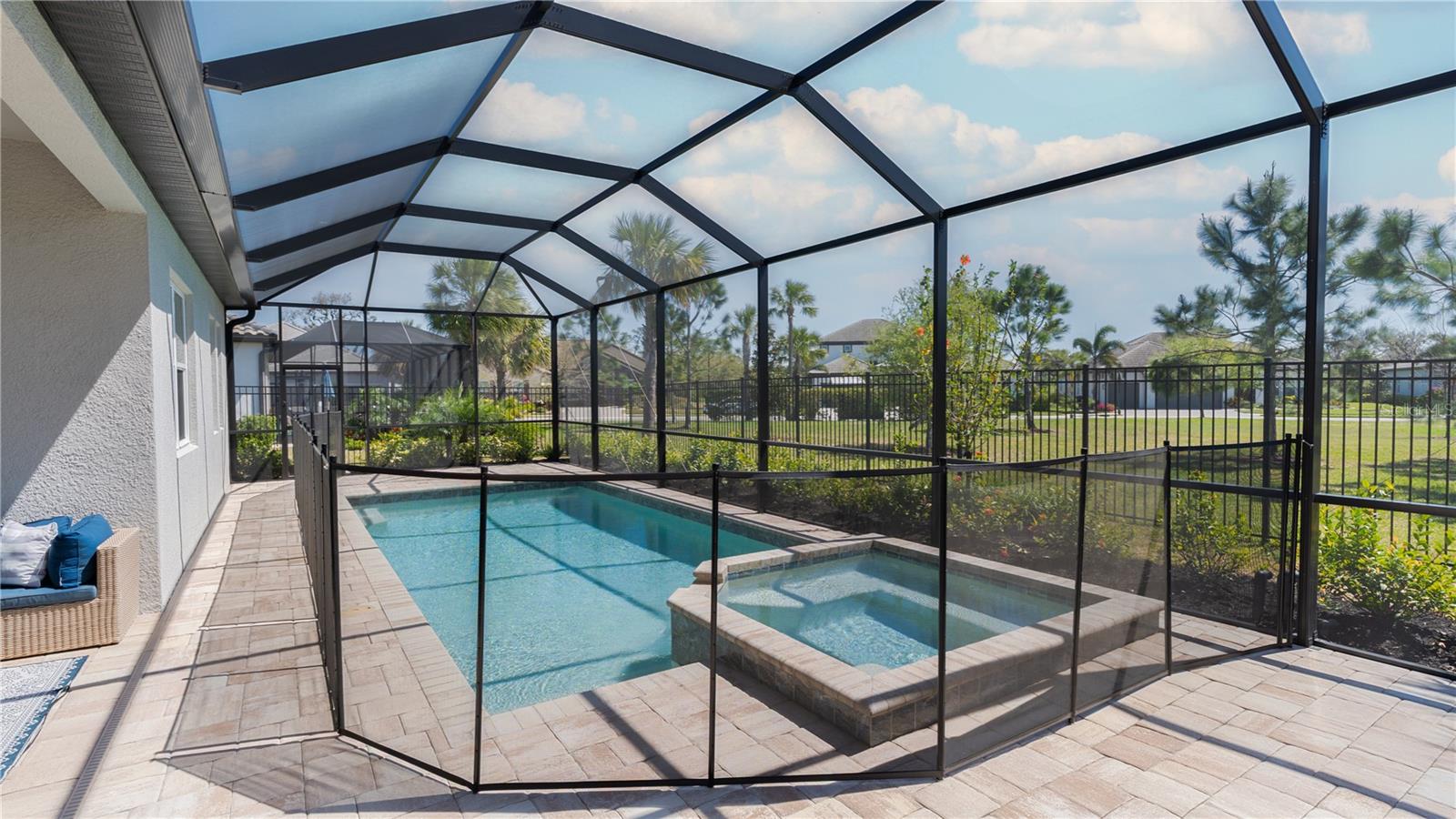 6172 LUNGO LAGO DRIVE