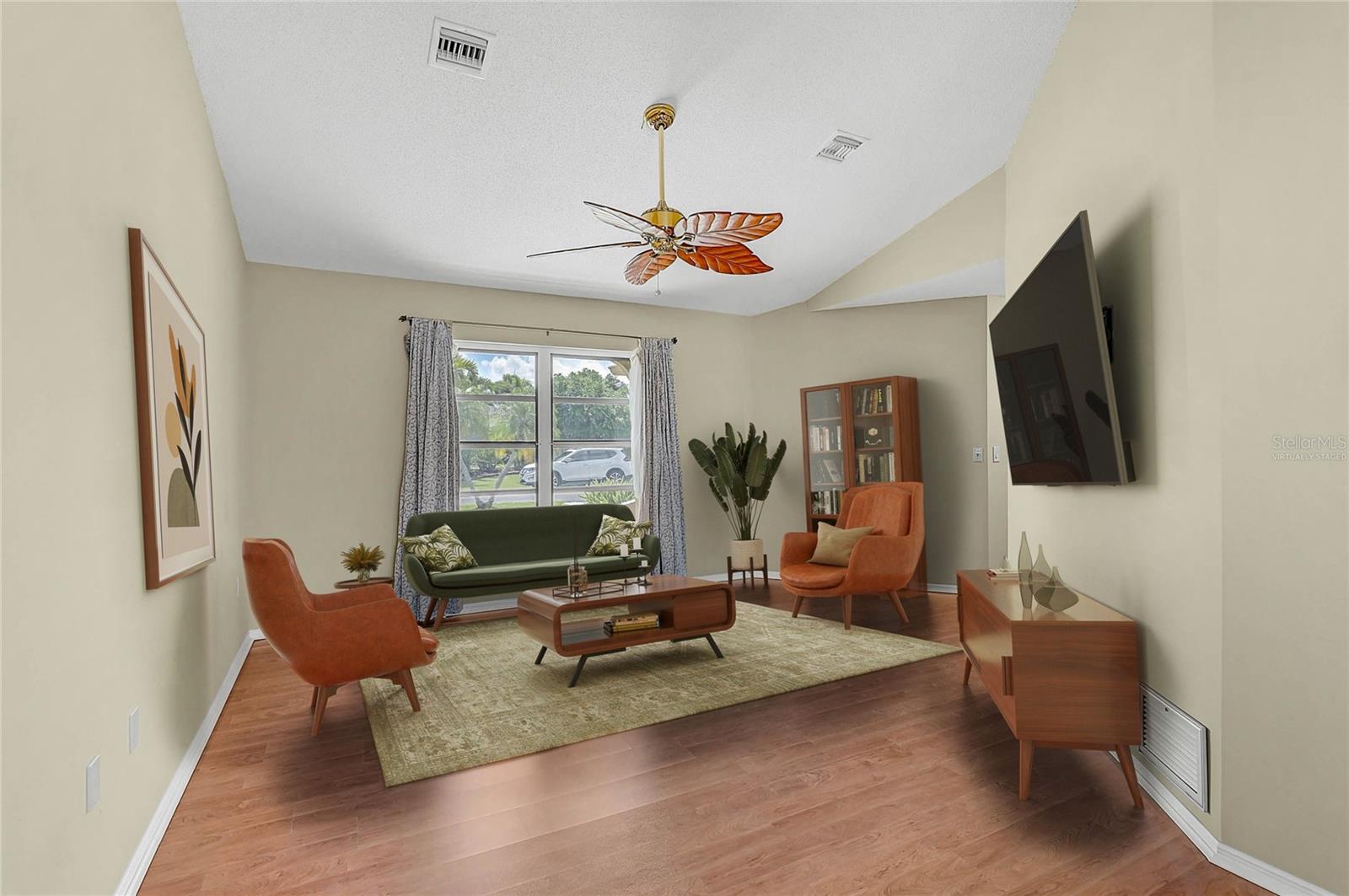 5852 LINCOLN ROAD