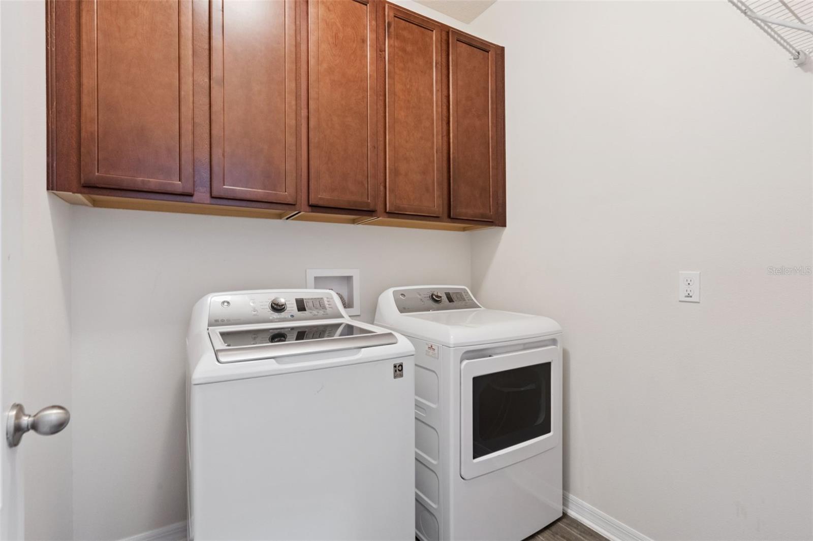 ORCHARD HILLS - Residential
