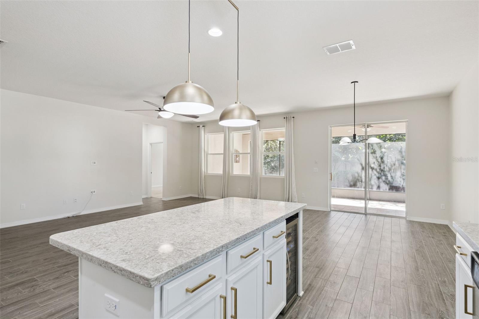 ORCHARD HILLS - Residential