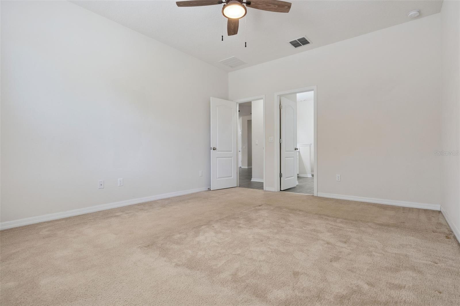 ORCHARD HILLS - Residential