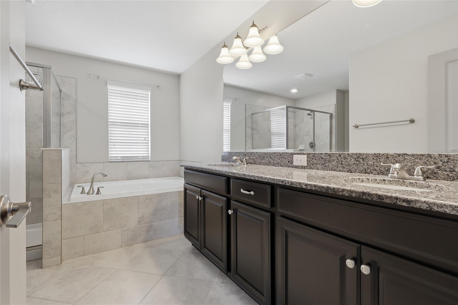 OAKS AT SHADY CREEK PH 1 - Residential