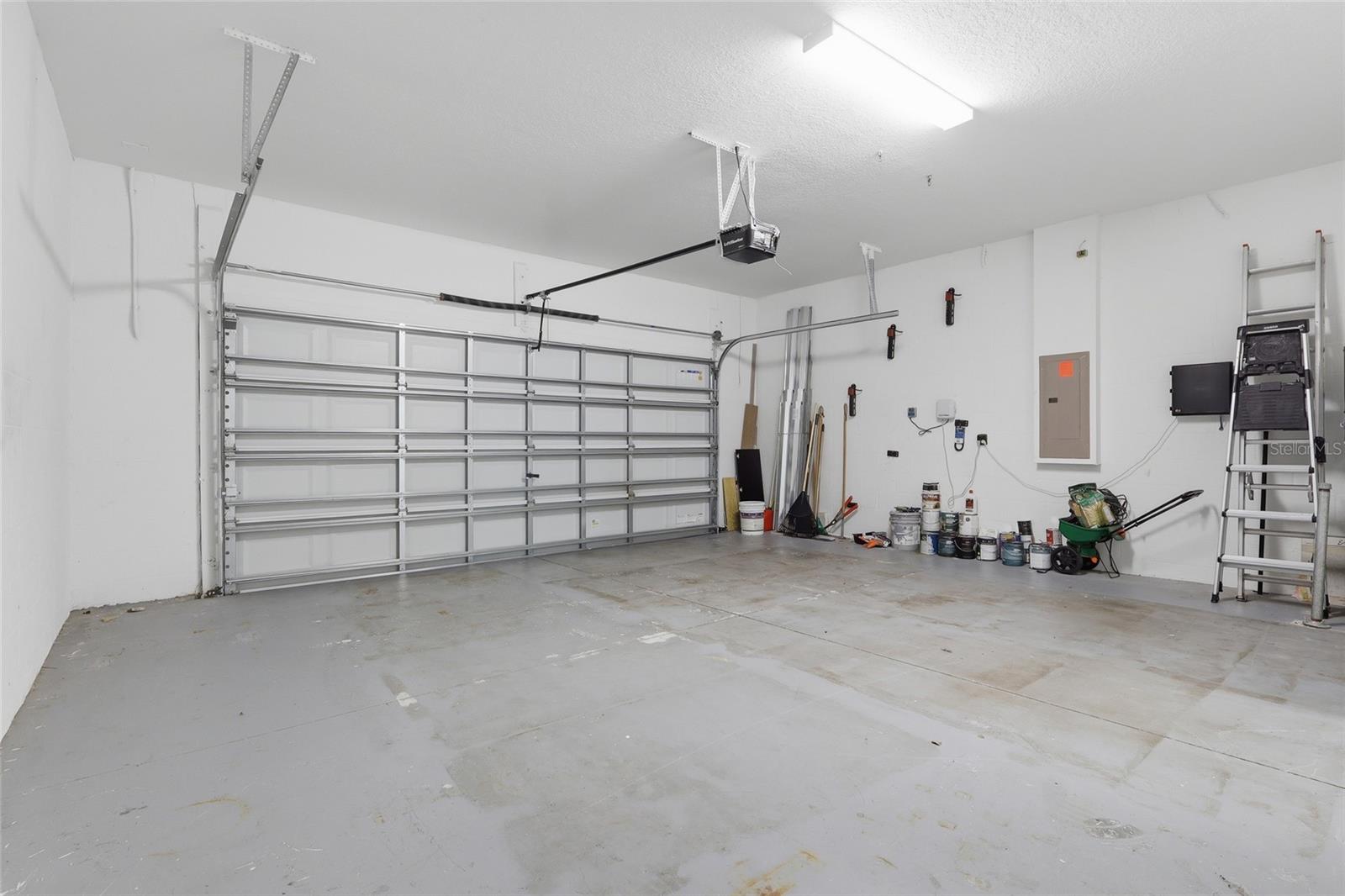 OAKS AT SHADY CREEK PH 1 - Residential