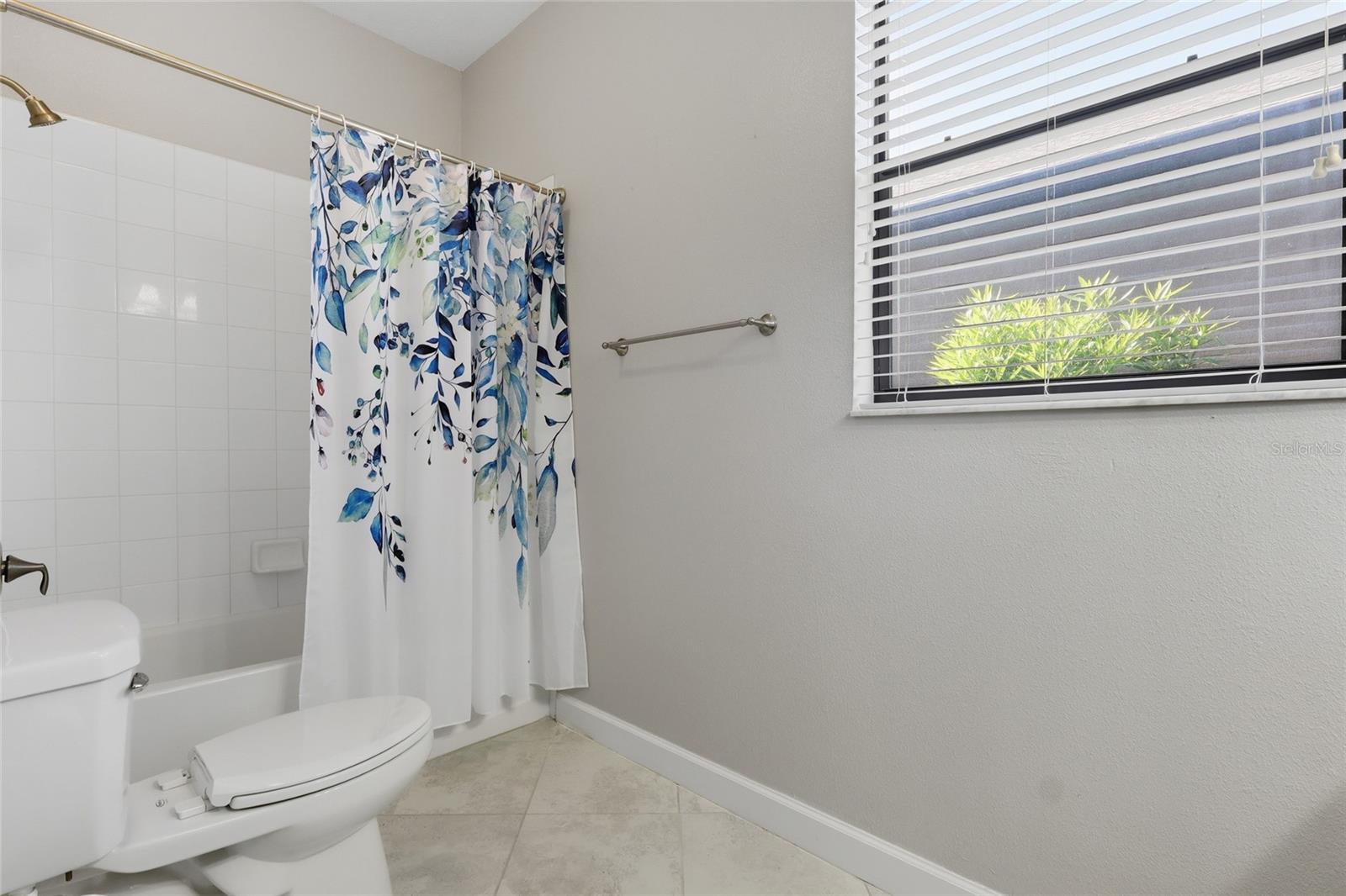 OAKS AT SHADY CREEK PH 1 - Residential