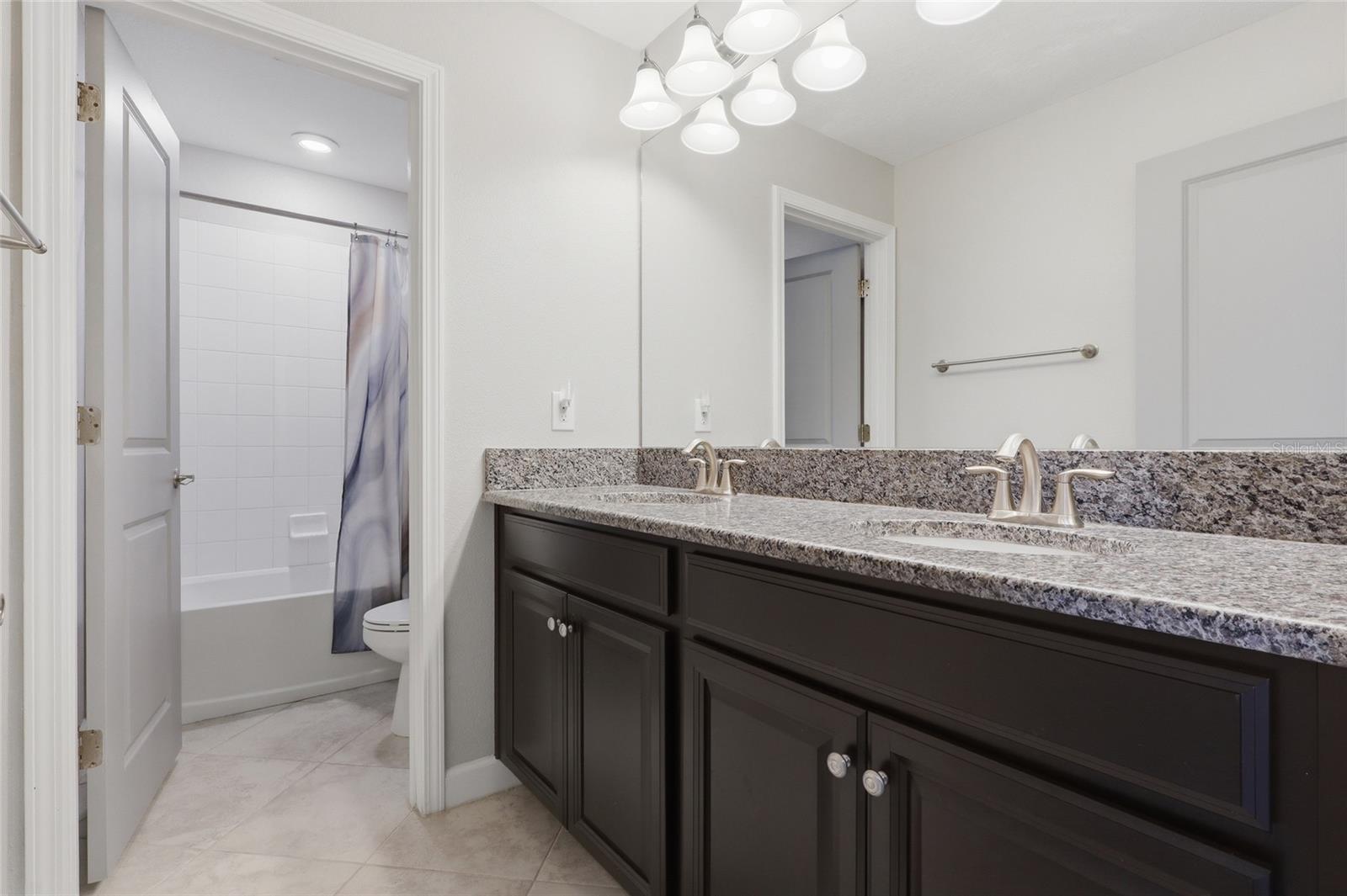 OAKS AT SHADY CREEK PH 1 - Residential